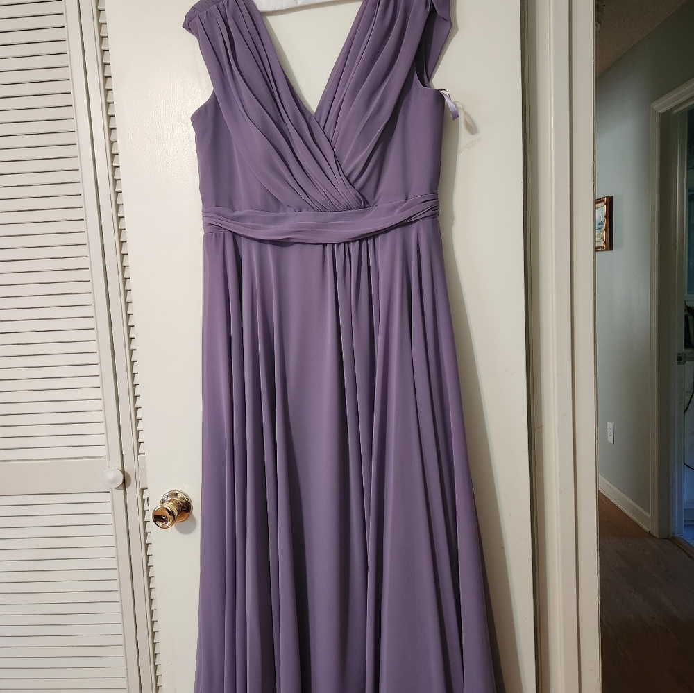 Mother of the bride/groom dress